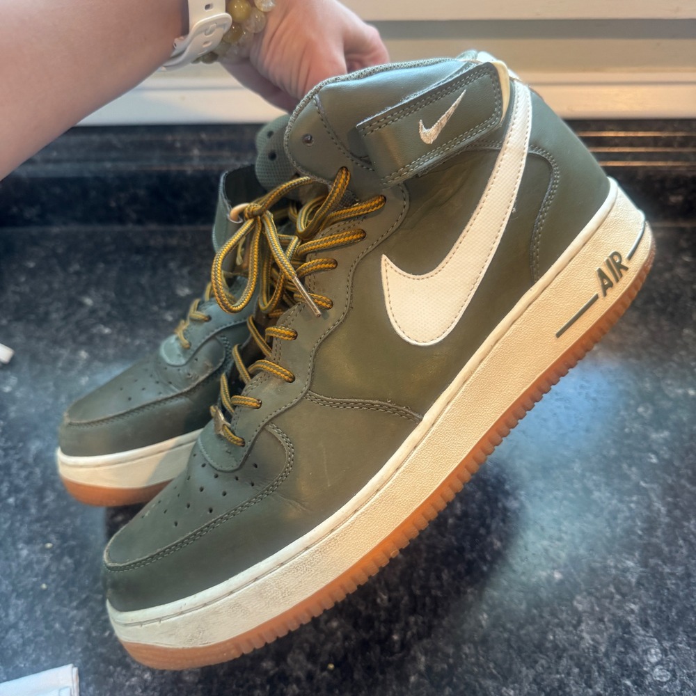 Nike Air Force 1 Mid 07 Dark Olive Green Gum Sole Sneakers 315123-203 Mens 12